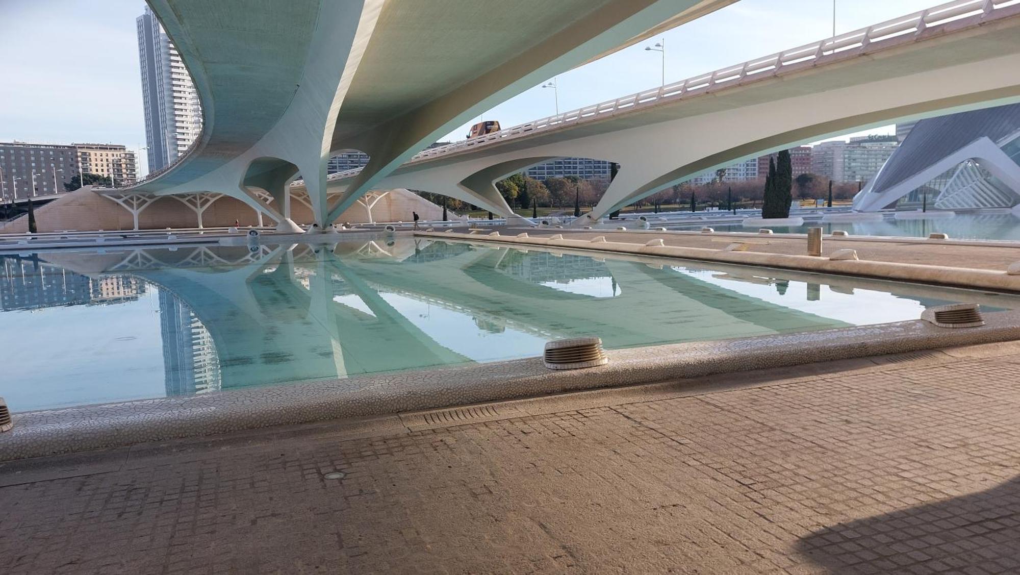 Lyesblb Aparthotel Valencia Bagian luar foto