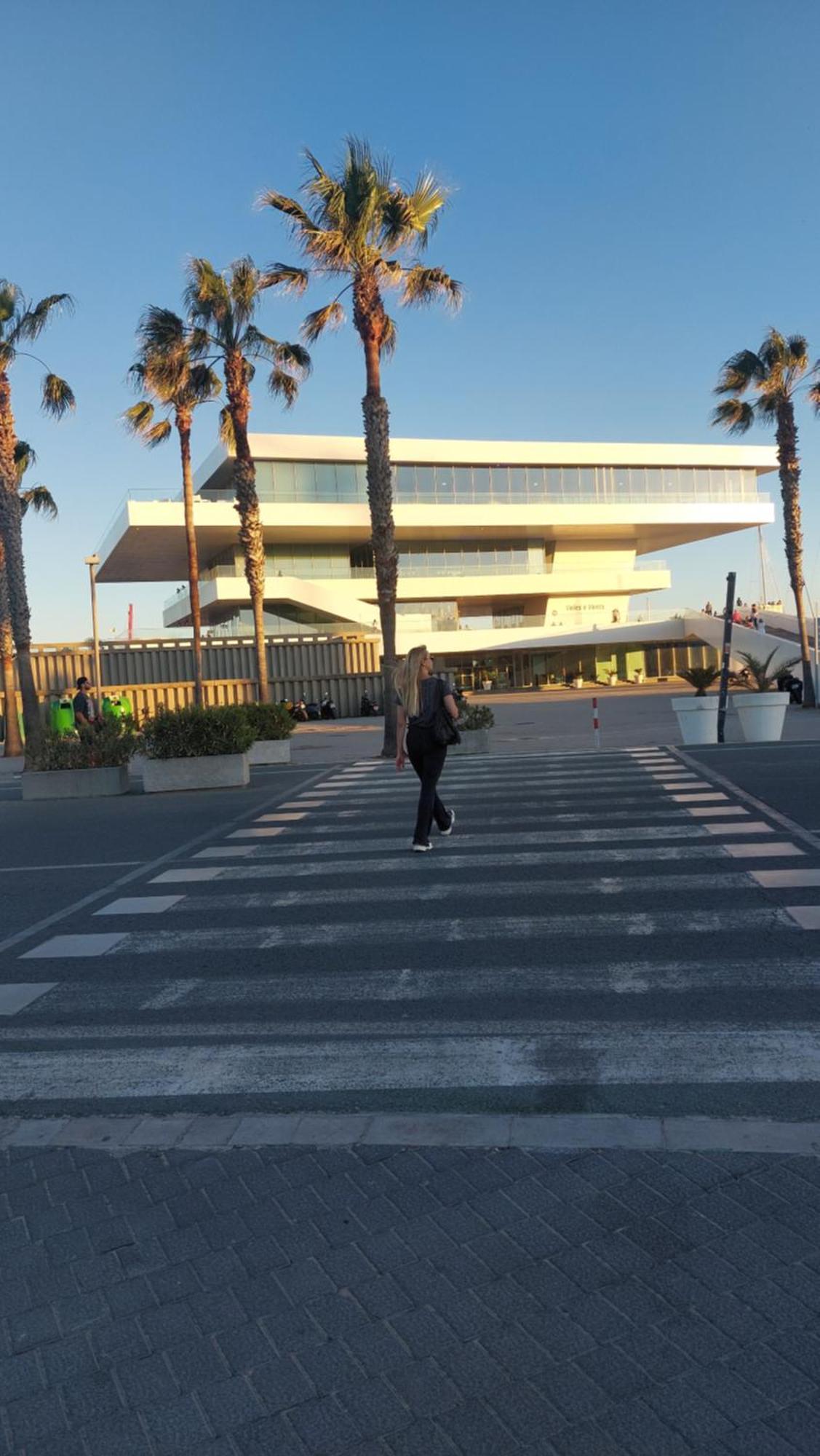 Lyesblb Aparthotel Valencia Bagian luar foto