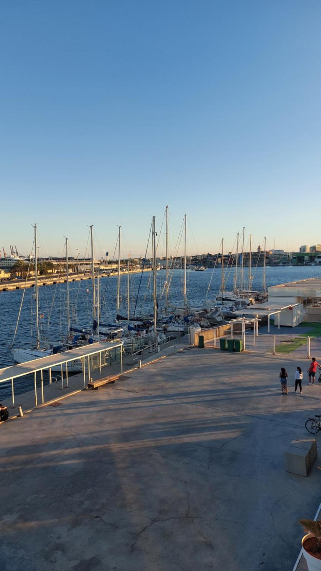 Lyesblb Aparthotel Valencia Bagian luar foto