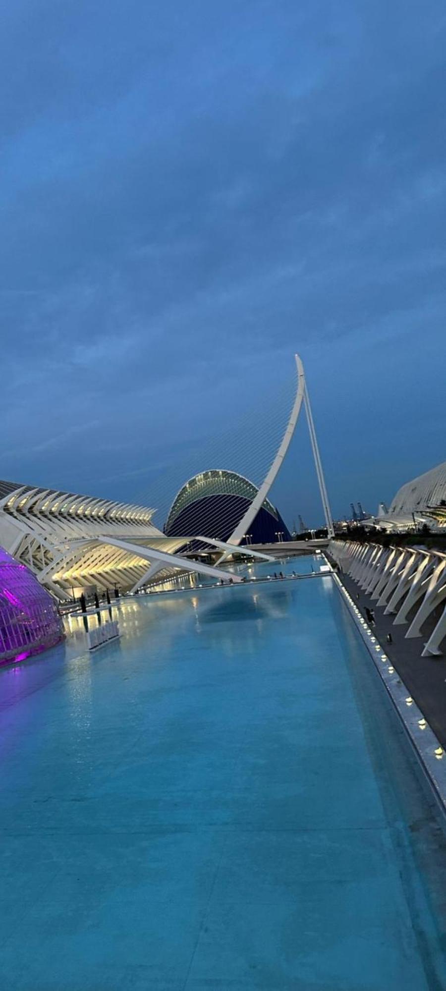 Lyesblb Aparthotel Valencia Bagian luar foto